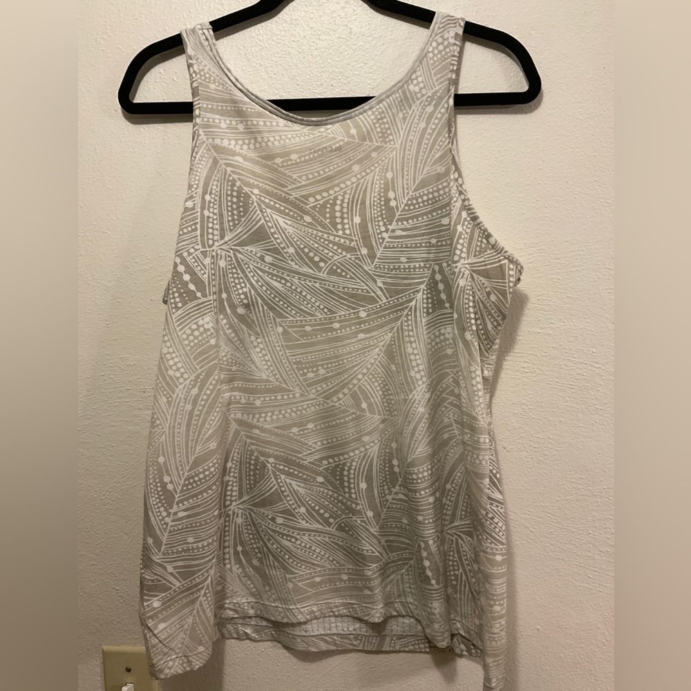 Women’s tank top 🩶 - Picture 2 of 7